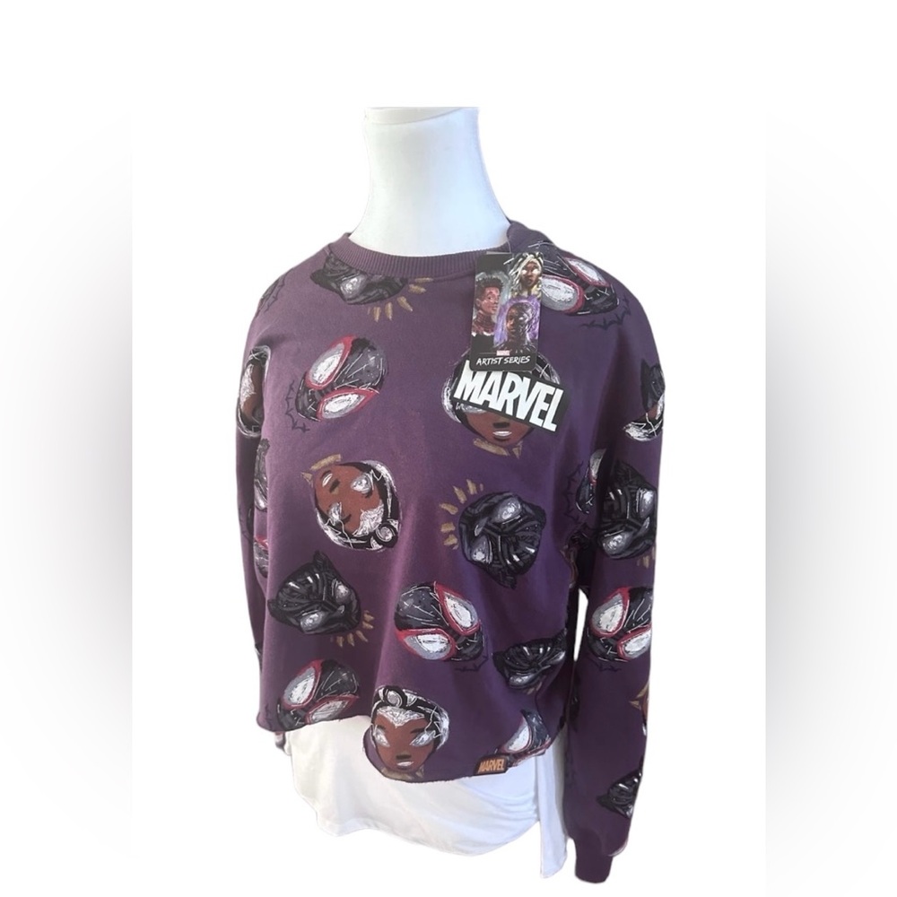 NWT Womens Marvel Artist‎ Series Cropped Sweatshirt Small